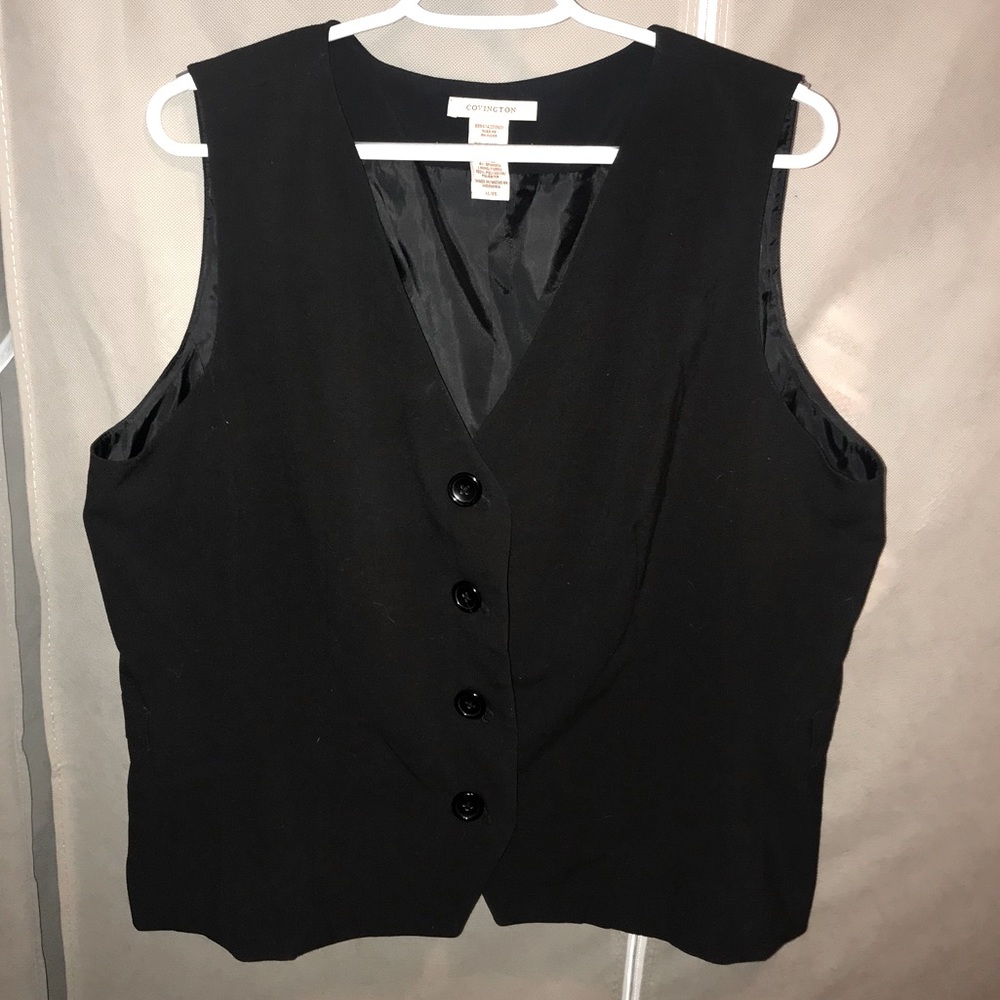 Women’s XLarge black Vest b Covington